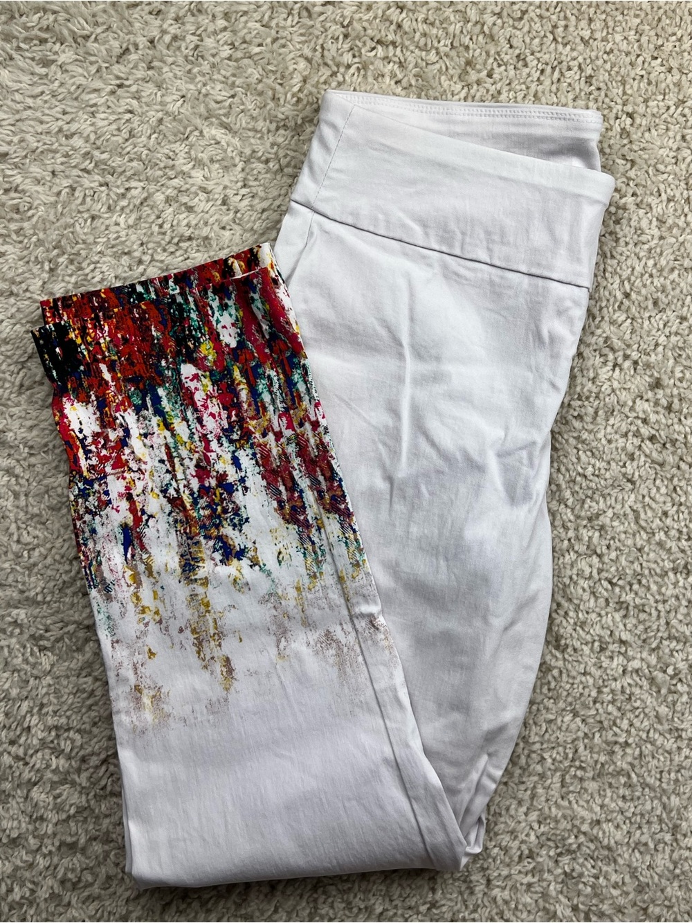 WOMENS DFA SLACKS SIZE 10 PREOWNED
WHITE WITH EMBELLISHMENTS PREOWNED - Picture 8 of 9